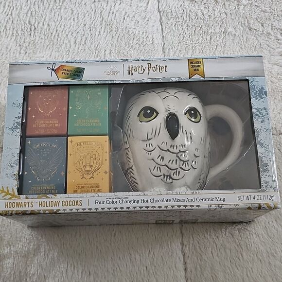 NWT Harry Potter Hogwarts Cocoas,Hedwig Mug & 4 Color Changing Hot Chocolate - Picture 2 of 3